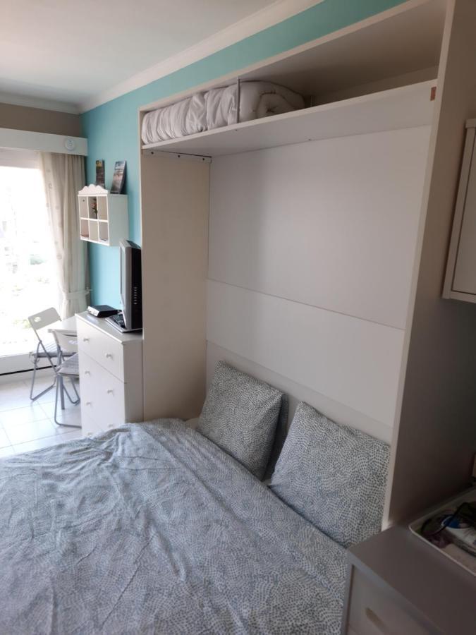Beachstudio Westende With Sea View 米德尔克尔克 外观 照片