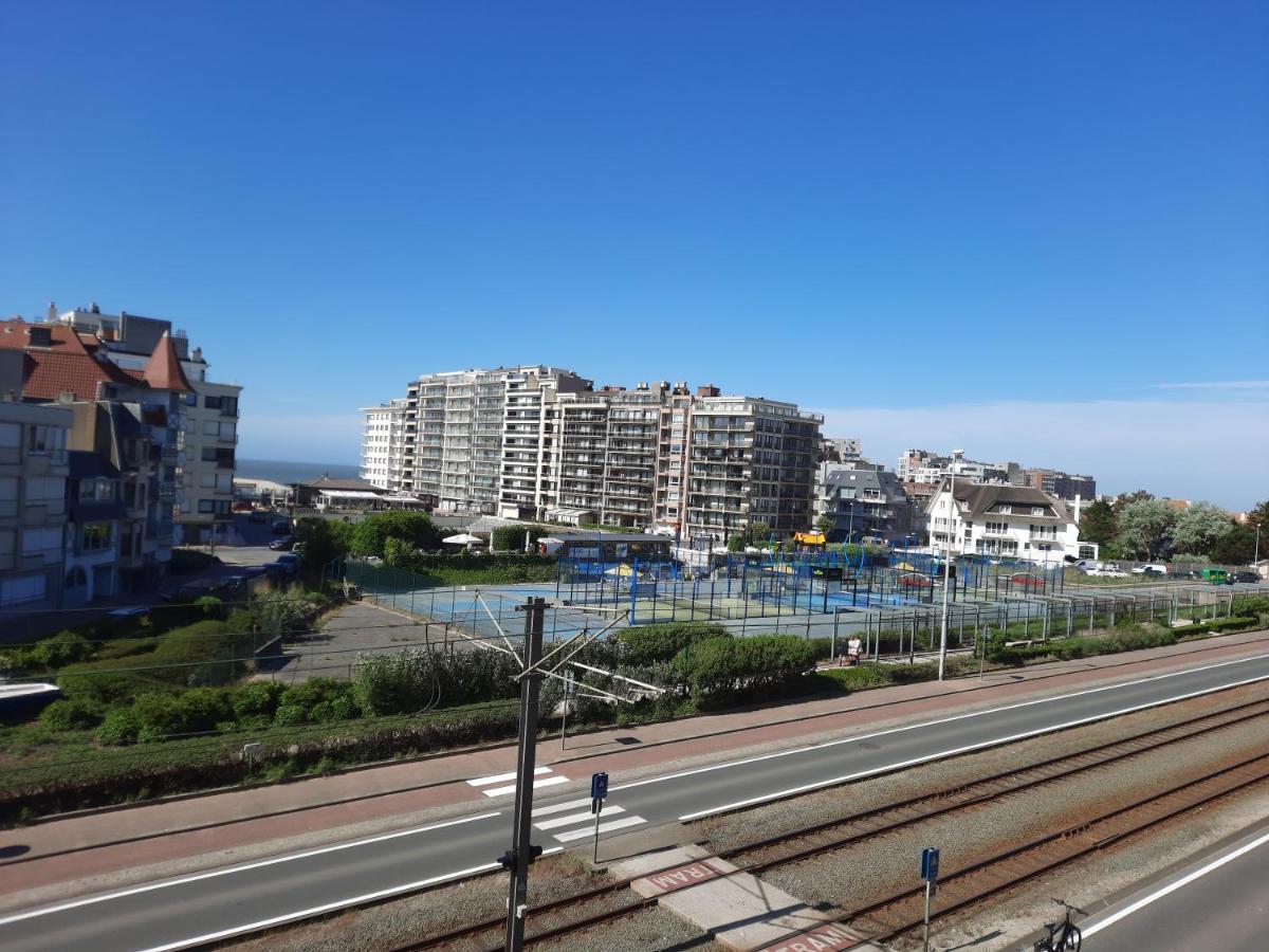 Beachstudio Westende With Sea View 米德尔克尔克 外观 照片