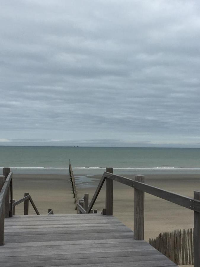 Beachstudio Westende With Sea View 米德尔克尔克 外观 照片