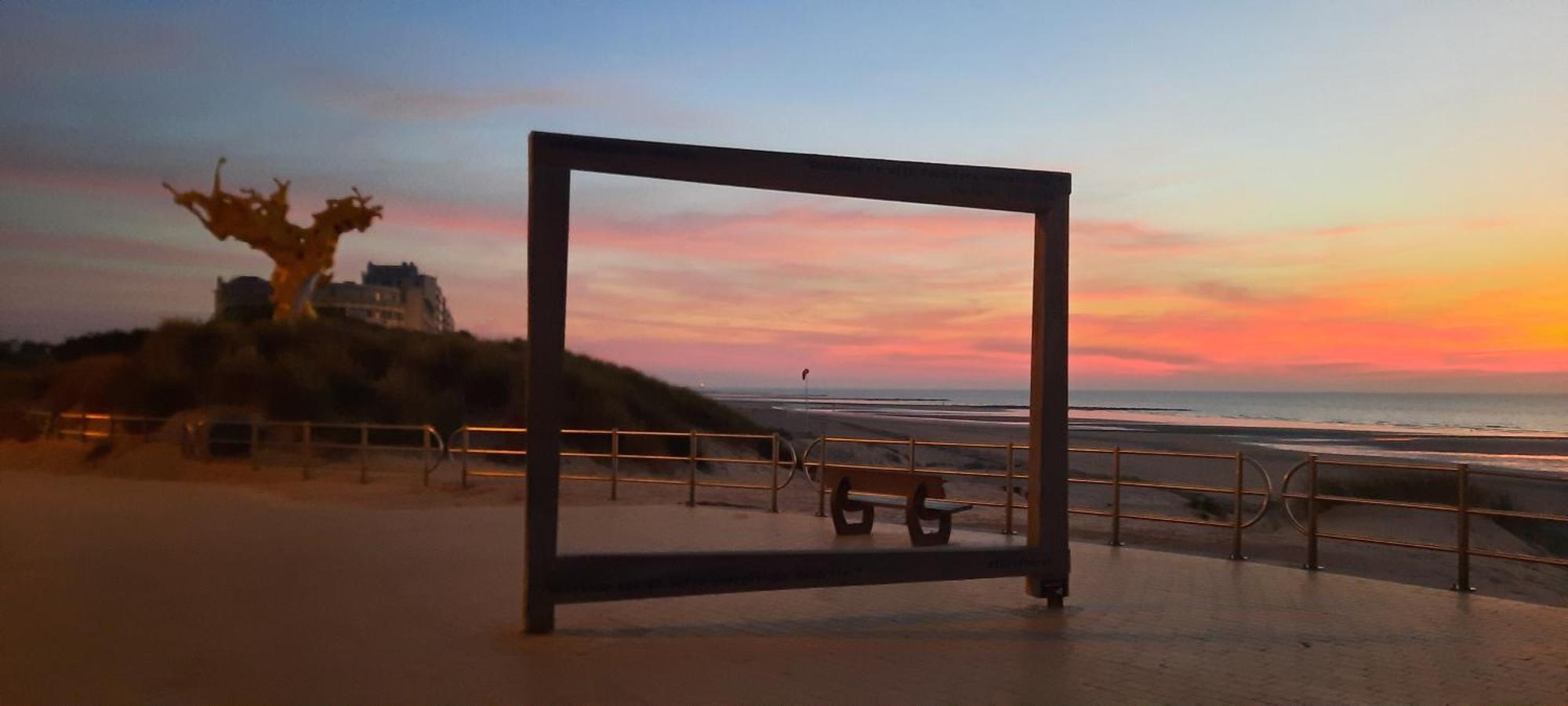 Beachstudio Westende With Sea View 米德尔克尔克 外观 照片
