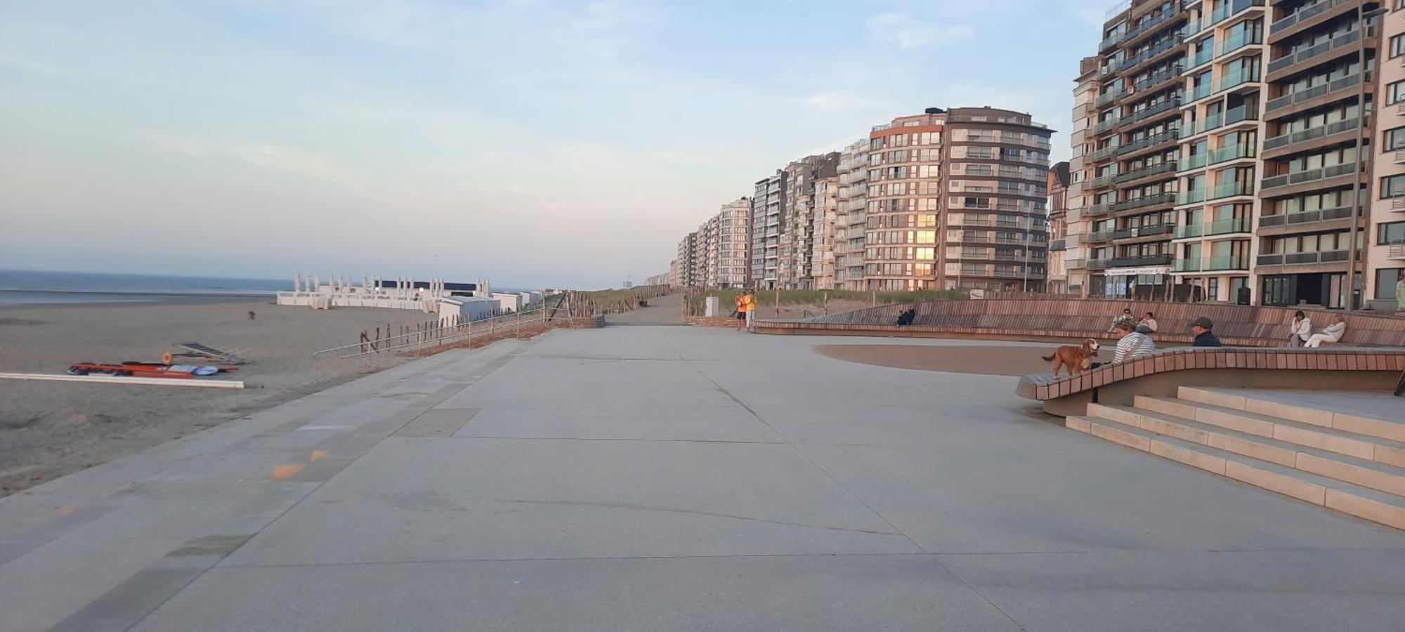 Beachstudio Westende With Sea View 米德尔克尔克 外观 照片